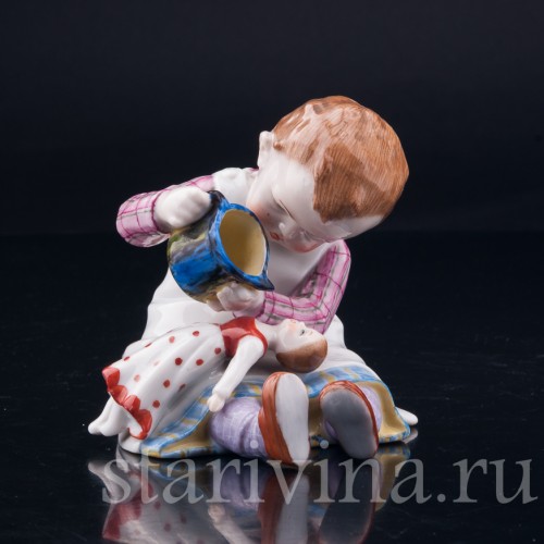 Девочка, поящая куклу, E. A. Muller, Германия, нач. 20 в