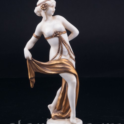 Фигурка из фарфора девушки Восточная танцовщица, E. A. Muller, Германия, нач. 20 в.