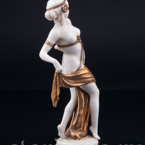 Фигурка из фарфора девушки Восточная танцовщица, E. A. Muller, Германия, нач. 20 в.