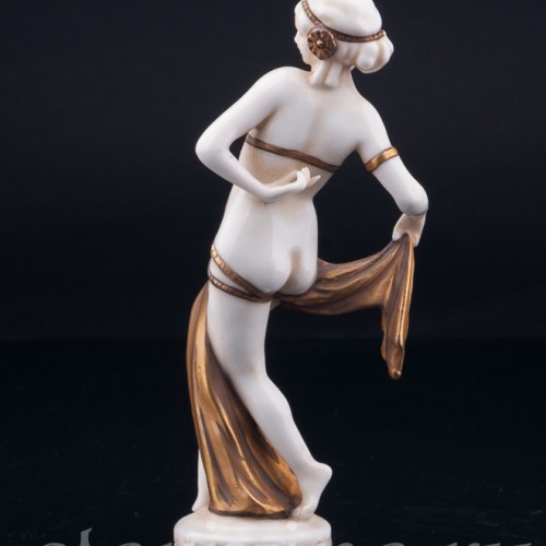 Фигурка из фарфора девушки Восточная танцовщица, E. A. Muller, Германия, нач. 20 в.