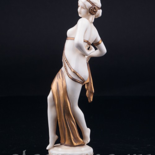 Фигурка из фарфора девушки Восточная танцовщица, E. A. Muller, Германия, нач. 20 в.