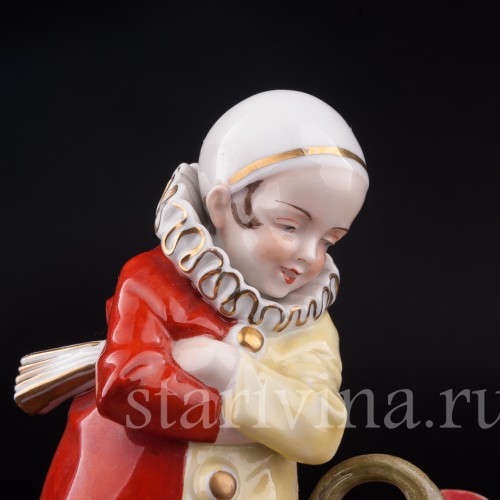 Фигурка из фарфора Пьеро с пуделем, Hertwig & Co, Германия, нач. 20 в.