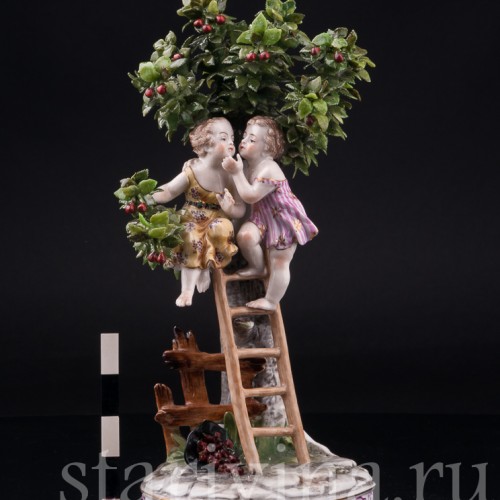 За вишнями, Dressel, Kister & Co, Германия, 1907-1920 гг