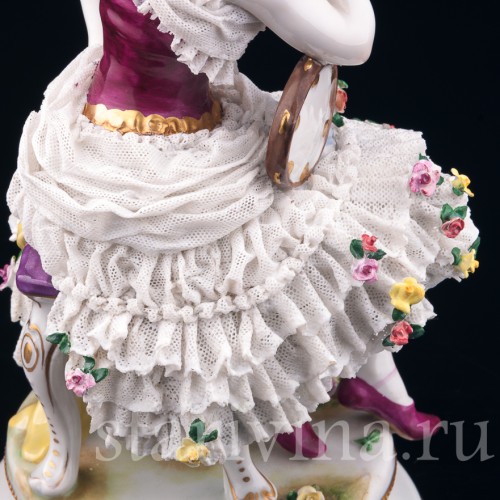 Анна Павлова в роли Китри, кружевная, Volkstedt, Германия, до 1935 г