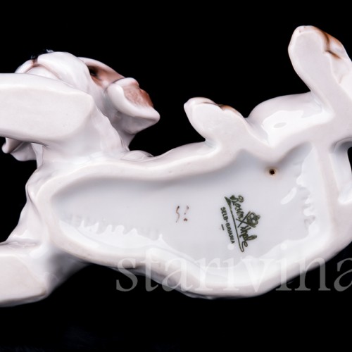 Фигурка собаки из фарфора Лежащий щенок, Rosenthal, Германия, 1928 г.