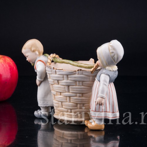 Дети с корзиной, Muller & Co, Германия, 1907-52 гг