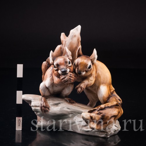 Две белки, Tay, Италия, сер. 20 в