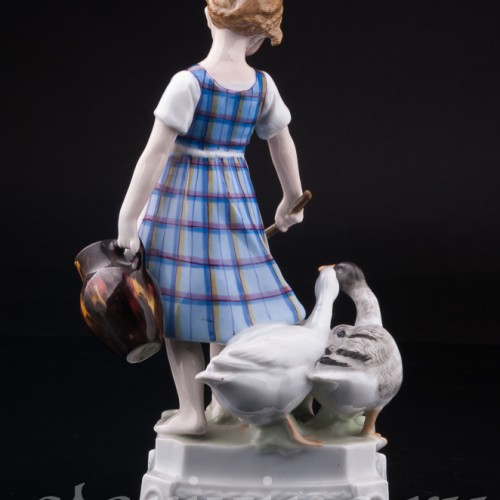 Девочка пасущая гусей, Ernst Bohne Sohne, Германия, 1920-30 гг