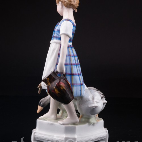 Девочка пасущая гусей, Ernst Bohne Sohne, Германия, 1920-30 гг