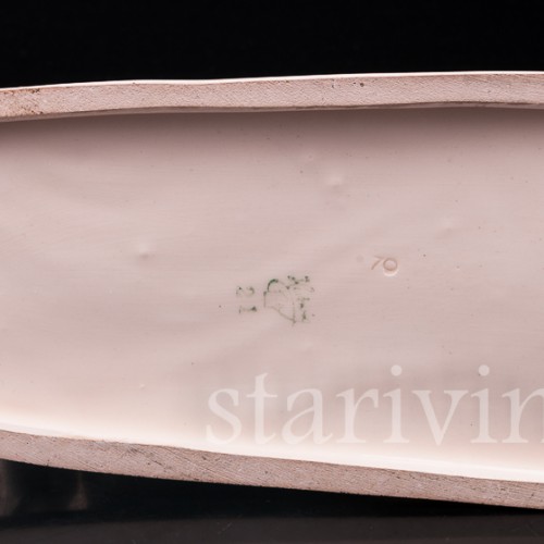 Статуэтка собаки из фарфора Борзая, Hertwig & Co, Германия, сер. 20 в.