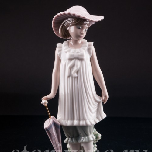 Девочка с зонтиком, NAO, Испания, после 1990 г