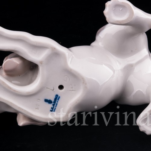 Играющий щенок, Lladro, Испания, вт. пол. 20 в