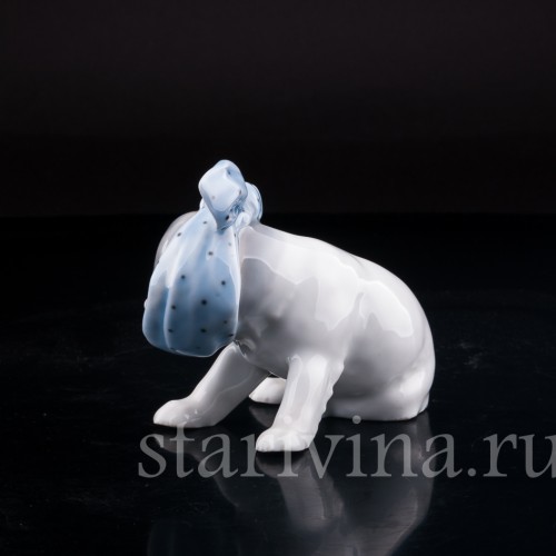 Старинная фарфорвая статуэтка Собака с перевязанным зубом, Heubach, Германия, 1882-1915 гг.