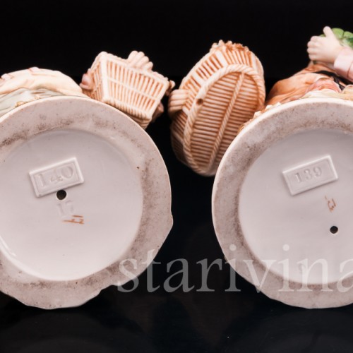 Старинная статуэтка из фарфора С рынка, пара, Royal Dux, Чехия, нач. 20 в.