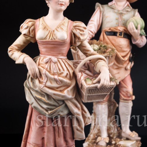 Старинная статуэтка из фарфора С рынка, пара, Royal Dux, Чехия, нач. 20 в.