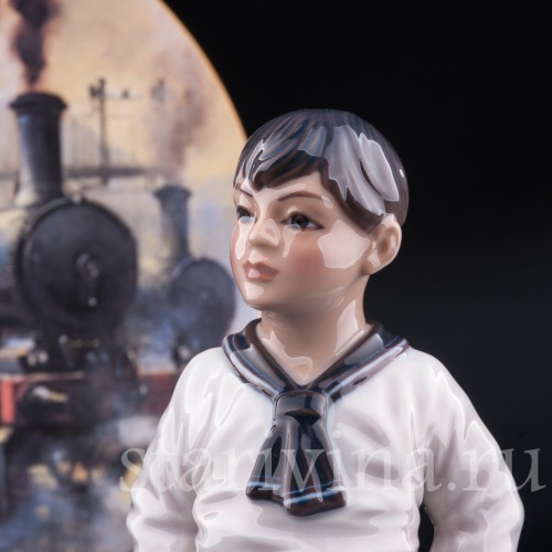 Фигурка мальчика из фарфора Морячок, Dahl Jensen, Дания, 1920-80 гг.
