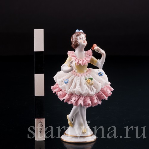 Девочка, кружевная, миниатюра, Volkstedt, Германия, вт. пол. 20 в