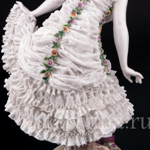 Анна Павлова в роли Китри, кружевная, Volkstedt, Германия, до 1935 г