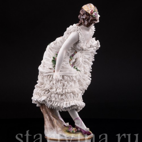 Анна Павлова в роли Китри, кружевная, Volkstedt, Германия, до 1935 г