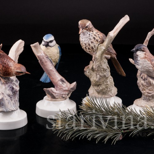 Фигурка птицы из фарфора Крапивник, Англия, вт. пол. 20 в.