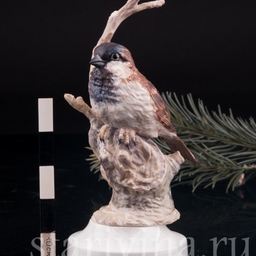 Статуэтка птицы из фарфора Воробей, Англия, вт. пол. 20 в.