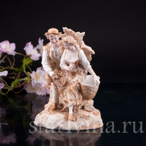 Старинная фигурка из фарфора Пара влюбленных, Volkstedt, Германия, кон. 19 в.