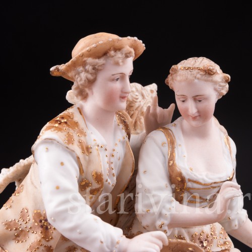 Старинная фигурка из фарфора Пара влюбленных, Volkstedt, Германия, кон. 19 в.