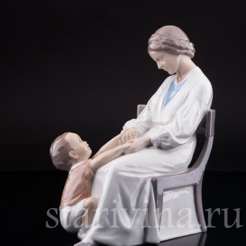 Фигурка из фарфора Мама с сыном, Bing & Grondahl, Дания, 1915-48 гг.