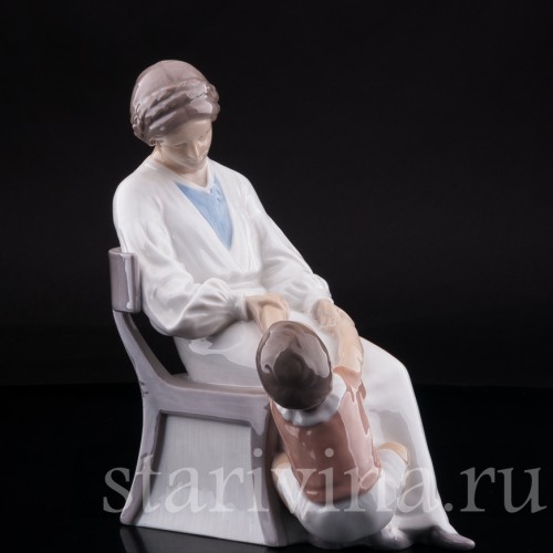 Фигурка из фарфора Мама с сыном, Bing & Grondahl, Дания, 1915-48 гг.