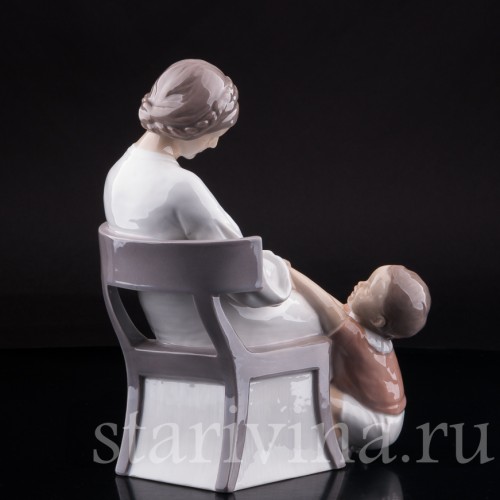 Фигурка из фарфора Мама с сыном, Bing & Grondahl, Дания, 1915-48 гг.