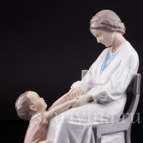 Фигурка из фарфора Мама с сыном, Bing & Grondahl, Дания, 1915-48 гг.