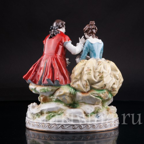 Статуэтка из фарфора Пасторальная пара, Volkstedt, Германия, до 1935 г.