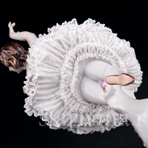 Анна Павлова в балете Бабочка, кружевная, Volkstedt, Германия, нач. 20 в