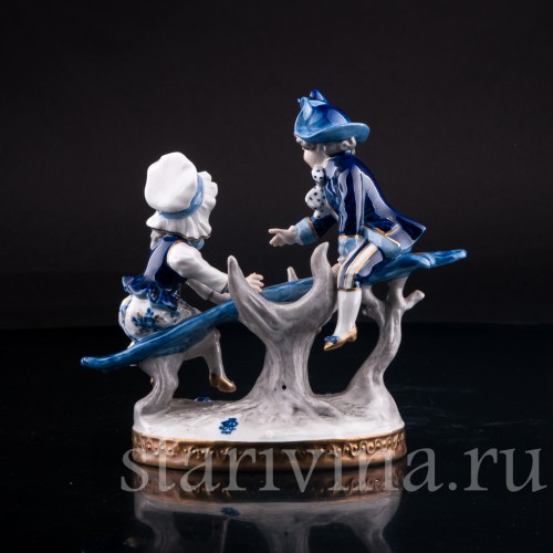 Дети на качелях, кобальт, Volkstedt, Германия, вт. пол. 20 в