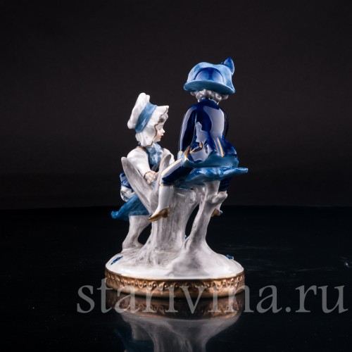 Дети на качелях, кобальт, Volkstedt, Германия, вт. пол. 20 в