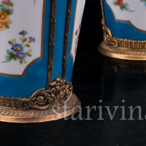 Две вазы "Райские птицы", Франция, 19 в