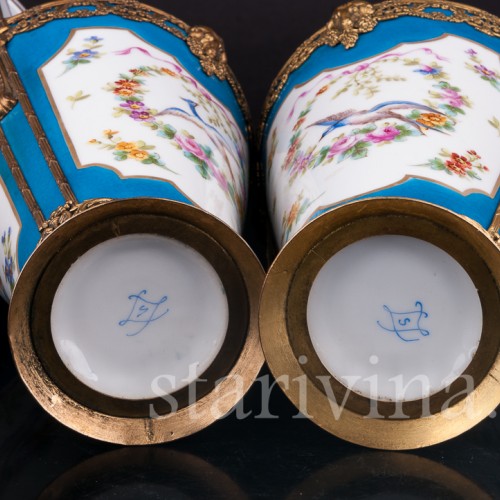 Две вазы "Райские птицы", Франция, 19 в