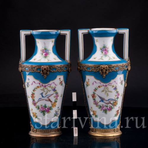 Две вазы "Райские птицы", Франция, 19 в