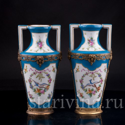 Две вазы "Райские птицы", Франция, 19 в