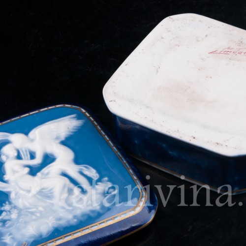 Фарфоровая Шкатулка Амур и Психея, Limoges, Франция, кон. 19 в.