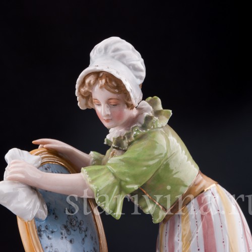 Горничная с кошкой, Volkstedt, Германия, кон. 19 в