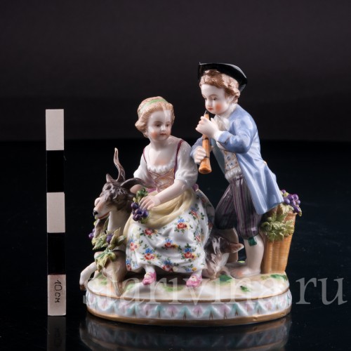 Аллегория осени, дети с козликом, Дрезден, Германия, кон. 19 в