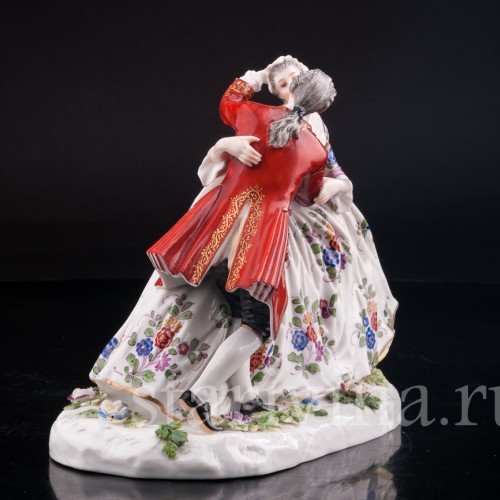 Фарфорвая статуэтка Страстный поцелуй, пара, Volkstedt, Германия, нач. 20 в.