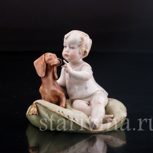 Малыш с таксой, Capodimonte, Италия, сер. 20 в