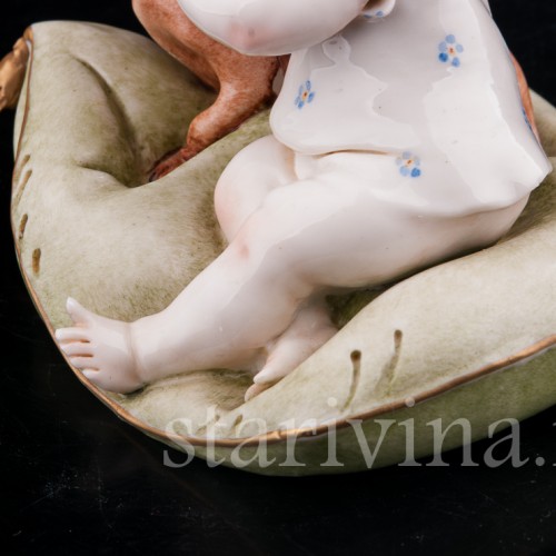 Малыш с таксой, Capodimonte, Италия, сер. 20 в