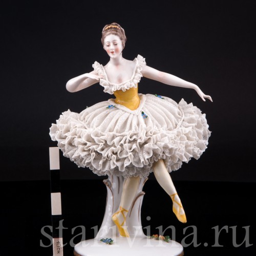 Танцующая девушка, кружевная, Ackermann & Fritze, Германия, до 1945 г