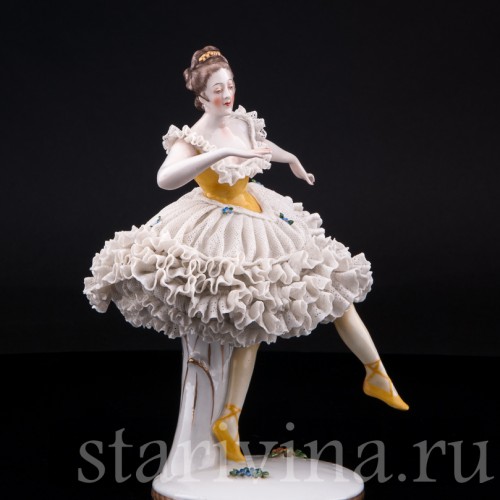 Танцующая девушка, кружевная, Ackermann & Fritze, Германия, до 1945 г