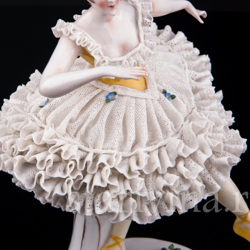 Танцующая девушка, кружевная, Ackermann & Fritze, Германия, до 1945 г