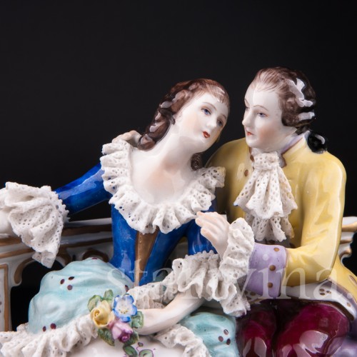 Пара на скамейке, кружевная, Volkstedt, Германия, вт. пол. 20 в