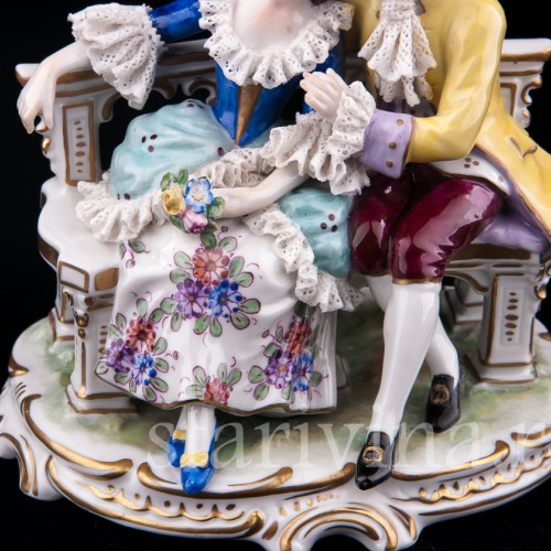 Пара на скамейке, кружевная, Volkstedt, Германия, вт. пол. 20 в